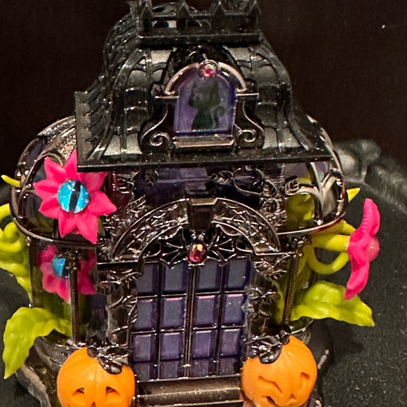 Halloween Haunted Conservatory Projector Wallflowers Plug NEW 2021 bats light - Picture 10 of 15